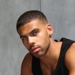 Maxwell - @maxwells_16 - Instagram
