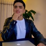 Maximo  Flores rojas - @maximofr_oficial - Instagram