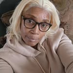 Maxine Atkinson - @miss_stop_hacking_my_page - Instagram