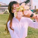 Maxine Barker - @maxinebarker1 - Instagram