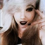 👻Måxîñę👻 åkå Bãñd Trãšh - @maxine_bliss - Instagram