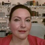 Maxine Buck - @maxine.buck.75 - Instagram