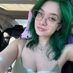 Maxine Collins - @estehfak166 - Instagram