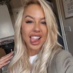 Maxine Cooke - @daydreamsandicecreams88 - Instagram