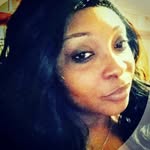 Maxine Walker - @crownd_and_wine_chic.maxine - Instagram