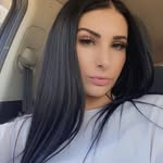 Maxine Flint - @maxine.k.flint - Instagram