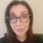 Maxine Garrett - @coloursbymaxine - Instagram