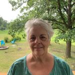 Maxine Hart - @tisktiskbear - Instagram