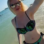 Maxine Hull - @maxinehull34 - Instagram