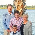 Maxine Hull - @maxine.hull.58 - Instagram