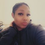 MAXINE SHAW - @_tropical_berry - Instagram