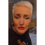 Maxine Slater - @maxine0410 - Instagram