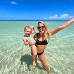 Maxine Stokes-Smith - @somewherewithmaxi - Instagram