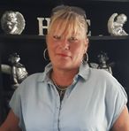 Maxine Stringer - Facebook