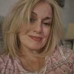Maxine Steele - @maxine.steele2sky.com3812 - Instagram
