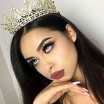 Maxine West - @epy.max - Instagram