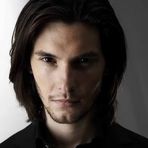 Maxwell Riddle - Facebook