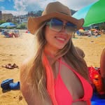 May Gomez - @maygomez94 - Instagram