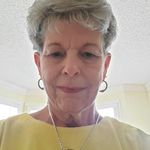 May Howell - @maybhowell - Instagram