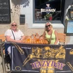 May wright - @happyyellowhippo1 - Instagram