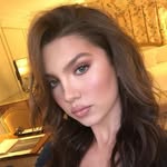 Maya Henry - @mayahenry_fann - Instagram