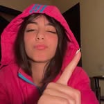 V.B - @mayajackwen - Instagram