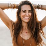 Maya Kramer - Facebook