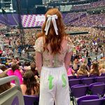 maya 🌈 (taylors version) - @_mayalucass - Instagram