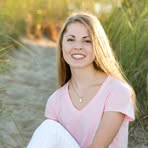 Maya Stahl - Facebook
