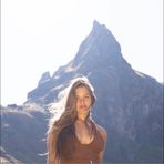 Maya Stanton - Facebook