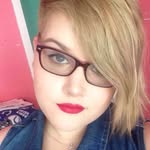 Maya Wilkinson - @glasses.on.mua - Instagram