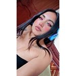 Esme Pinto - @mayra.pinto.146 - Instagram