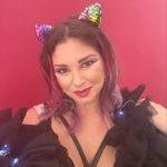 Mayra Burlesque & Fashion - @cat.mayra.urban - Instagram