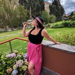 Kristin McCall Smith - @oh_hello_travel - Instagram