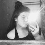 Mckenzie Pickle - @kenziepickle18 - Instagram