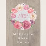 Casey | Mckenzie Rose Decor - @mckenzierosedecor - Instagram