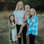 Meagan Larson - @runthismomlife86 - Instagram