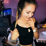 Meagan Welsh - @welsh_xx - Instagram