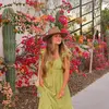 Meg Mitchell - @itsmegmitchell - TikTok