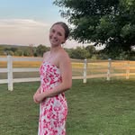 Megan Beard - @meganbeard15 - Instagram