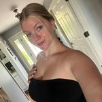 meg - @megan.burke10 - Instagram