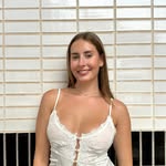 Megan Cornwell - @meganecornwell - Instagram