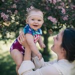 Megan Danielson - @flowerpetalsinthesun - Instagram