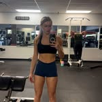 Megan Gardner - @megangardnner - Instagram