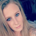 Megan Helm - @miss.white.boots - Instagram
