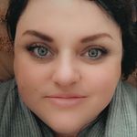 Megan Holzer - @megan1976 - Instagram