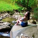 Megan Honaker - @bbygpink_ - Instagram