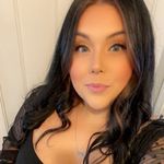 Megan Lockard - @glossywithm - Instagram