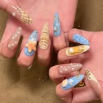 Megan Lyman - @blilido_nails - Instagram