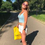 megan mcafee - @megmacs_closet - Instagram